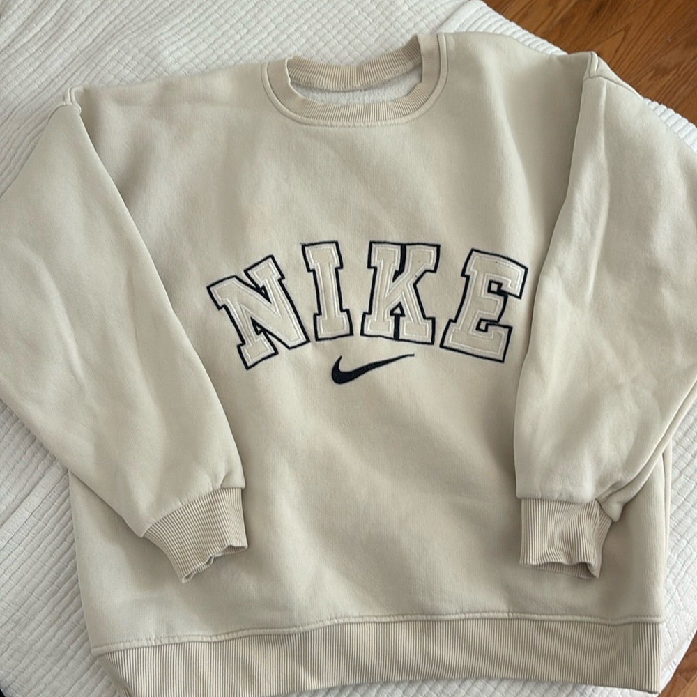 Nike Sweatshirt Size L